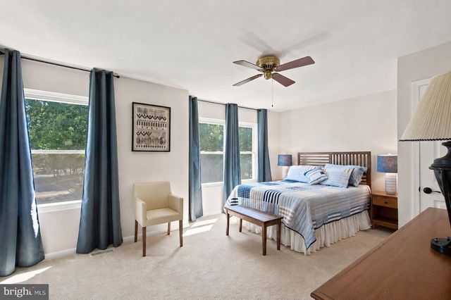 19242 WHEATFIELD TER, Gaithersburg, MD 20879