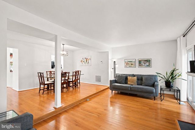 19242 WHEATFIELD TER, Gaithersburg, MD 20879