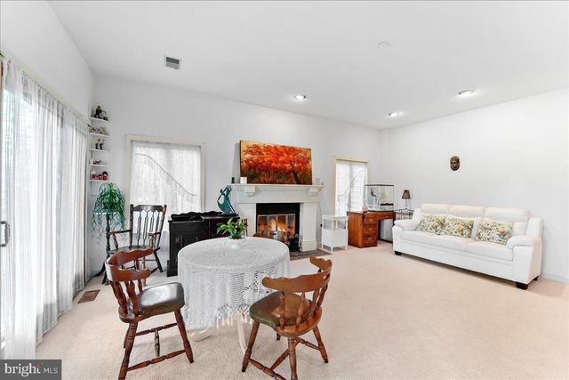 2 BRIARWOOD CT., Landenberg, PA 19350