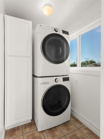 613 41St St, Richmond, CA 94805