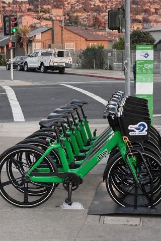 613 41St St, Richmond, CA 94805