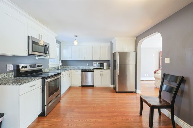 128 Salem Rd, Billerica, MA 01821