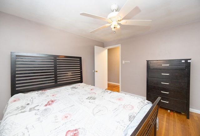 128 Salem Rd, Billerica, MA 01821