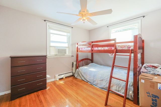 128 Salem Rd, Billerica, MA 01821