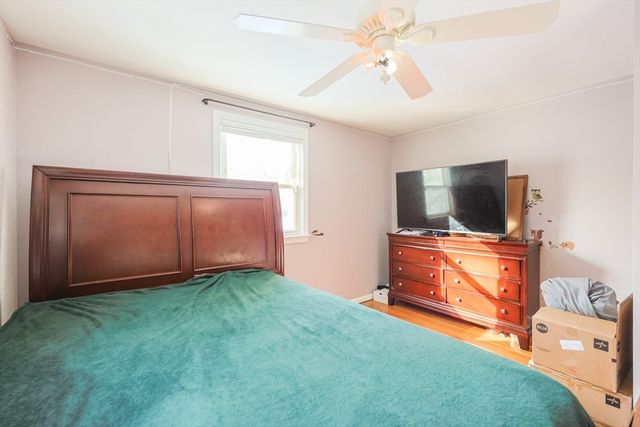 128 Salem Rd, Billerica, MA 01821