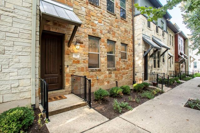 221 Adams ST, Georgetown, TX 78628