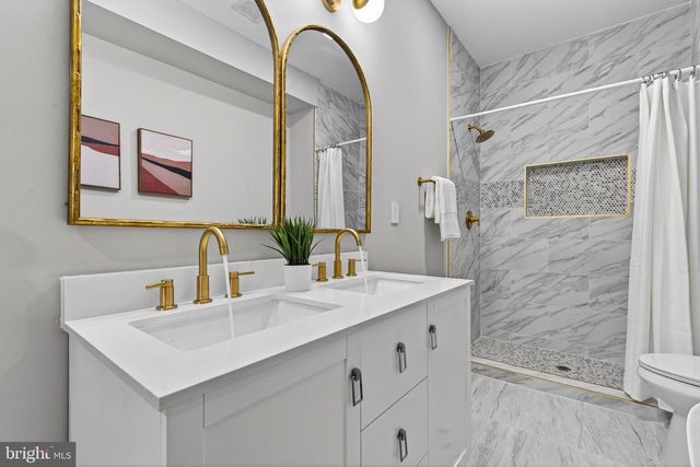 2109 DRUID HILL AVE, Baltimore, MD 21217