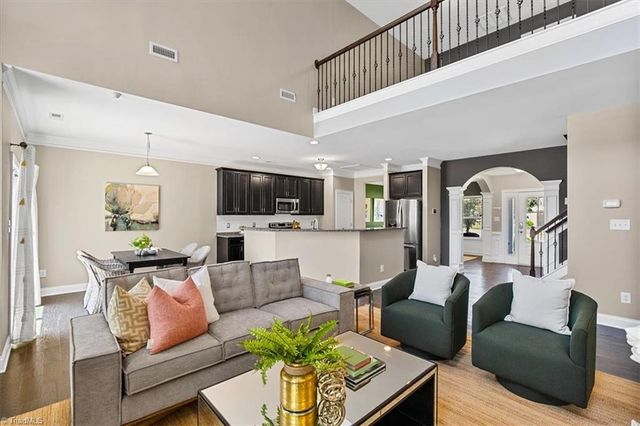 2504 Steep Oak Court, High Point, NC 27265