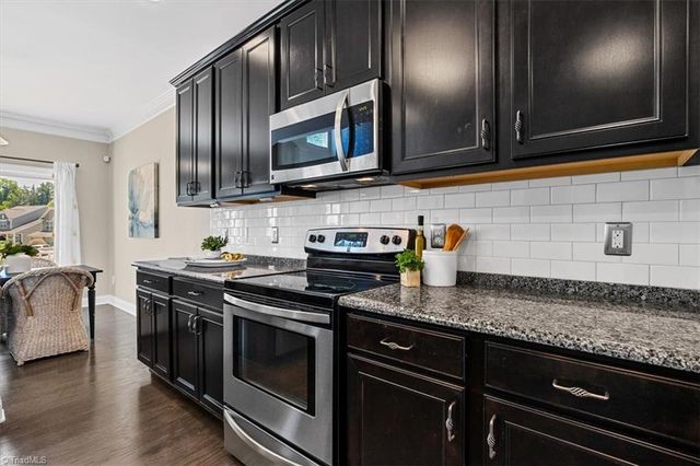 2504 Steep Oak Court, High Point, NC 27265