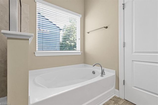 2504 Steep Oak Court, High Point, NC 27265