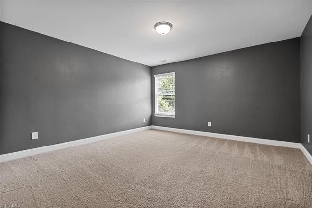 2504 Steep Oak Court, High Point, NC 27265