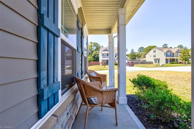 2504 Steep Oak Court, High Point, NC 27265