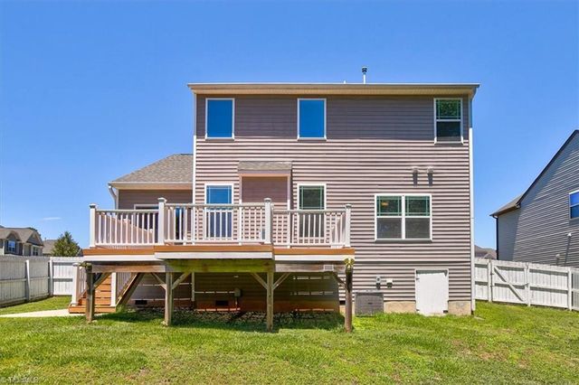 2504 Steep Oak Court, High Point, NC 27265