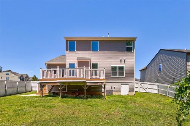 2504 Steep Oak Court, High Point, NC 27265