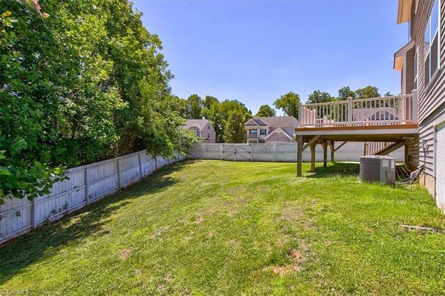 2504 Steep Oak Court, High Point, NC 27265