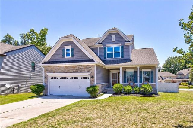 2504 Steep Oak Court, High Point, NC 27265