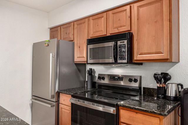 5877 N GRANITE REEF Road 1133, Scottsdale, AZ 85250