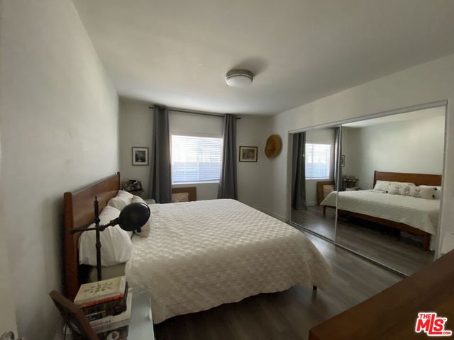 1444 S COCHRAN Avenue, Los Angeles, CA 90019