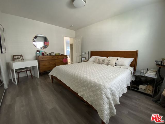 1444 S COCHRAN Avenue, Los Angeles, CA 90019