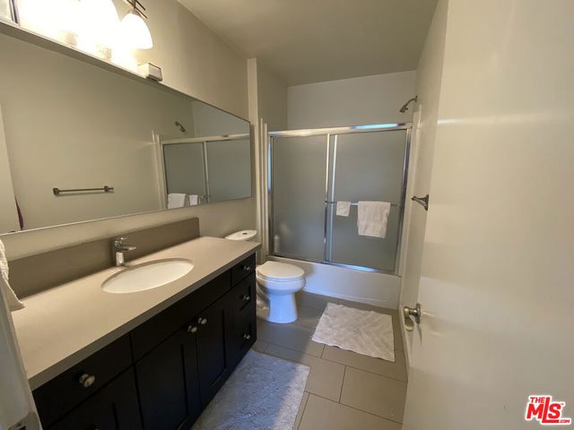 1444 S COCHRAN Avenue, Los Angeles, CA 90019