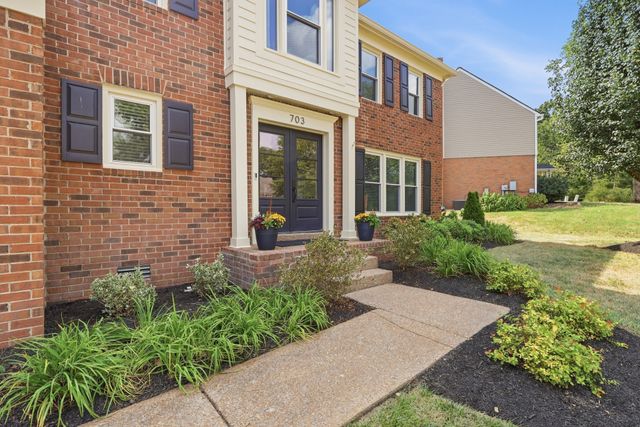 703 Helmsdale Pl, S, Brentwood, TN 37027
