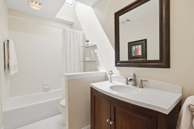 703 Helmsdale Pl, S, Brentwood, TN 37027