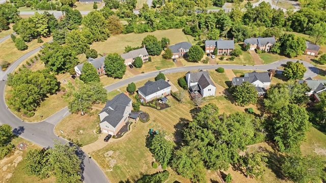 703 Helmsdale Pl, S, Brentwood, TN 37027