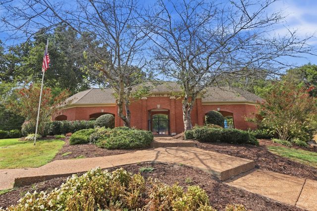 703 Helmsdale Pl, S, Brentwood, TN 37027