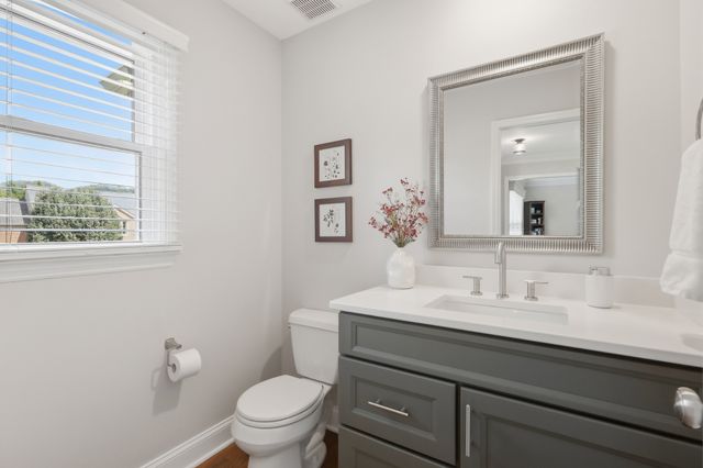 703 Helmsdale Pl, S, Brentwood, TN 37027