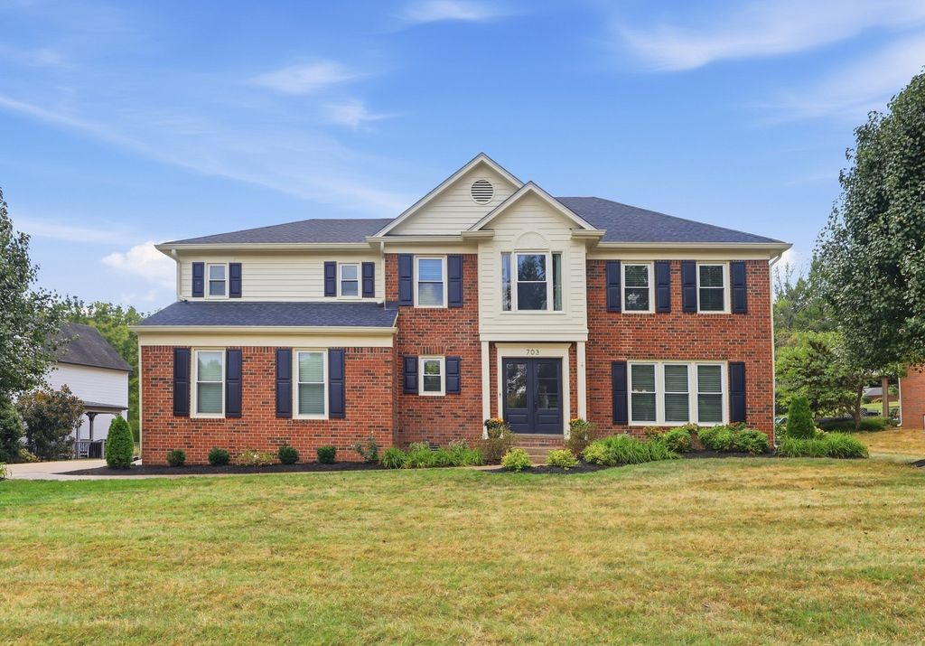 703 Helmsdale Pl, S, Brentwood, TN 37027