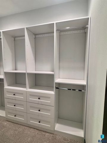 415 N Elm St Street, Lennox, SD 57039