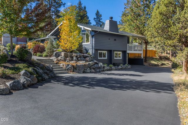 1705 NE Shepard Road, Bend, OR 97701