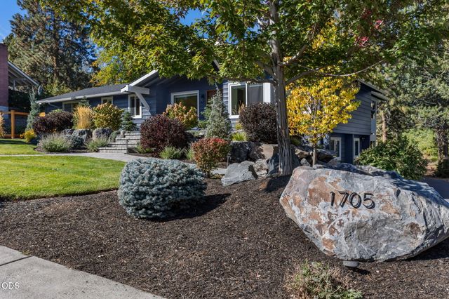 1705 NE Shepard Road, Bend, OR 97701