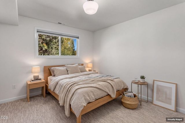 1705 NE Shepard Road, Bend, OR 97701