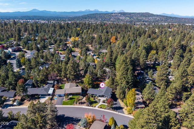 1705 NE Shepard Road, Bend, OR 97701