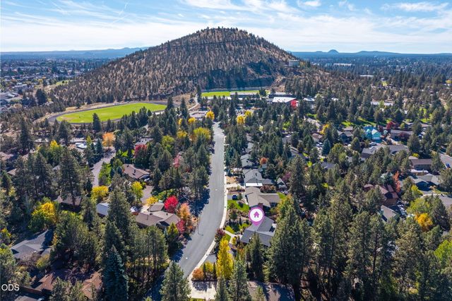 1705 NE Shepard Road, Bend, OR 97701