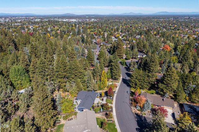 1705 NE Shepard Road, Bend, OR 97701