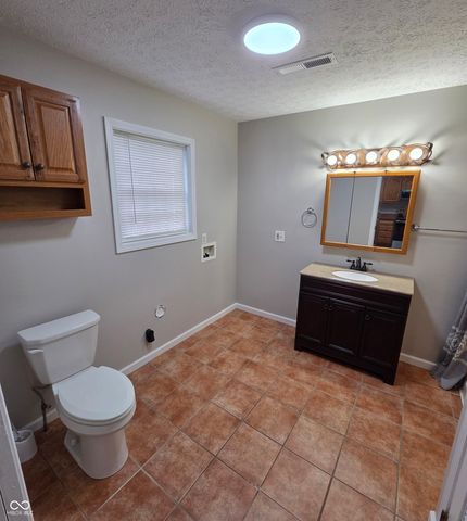 739 E Pike Street, Martinsville, IN 46151