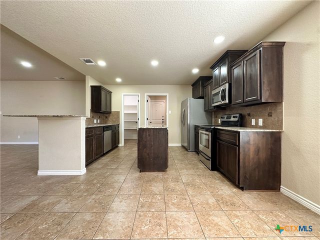 6709 Catherine Drive, Killeen, TX 76542