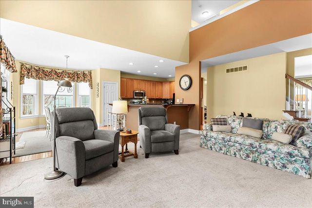 161 CANDLEWYCK DR, Avondale, PA 19311