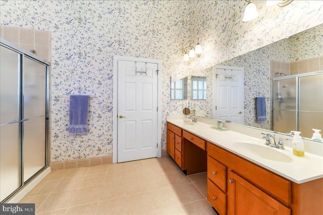 161 CANDLEWYCK DR, Avondale, PA 19311