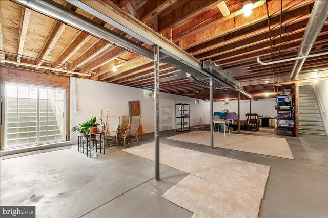 161 CANDLEWYCK DR, Avondale, PA 19311