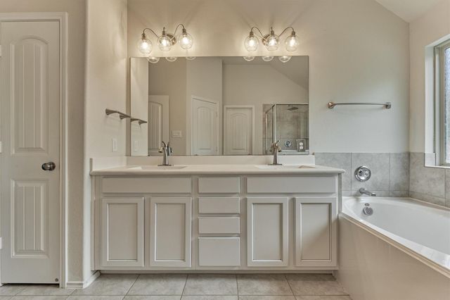 2232 Buck Hollow Court, Conroe, TX 77304
