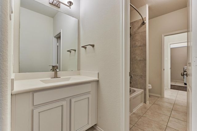 2232 Buck Hollow Court, Conroe, TX 77304