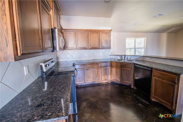 2509 Heartland Avenue, Copperas Cove, TX 76522