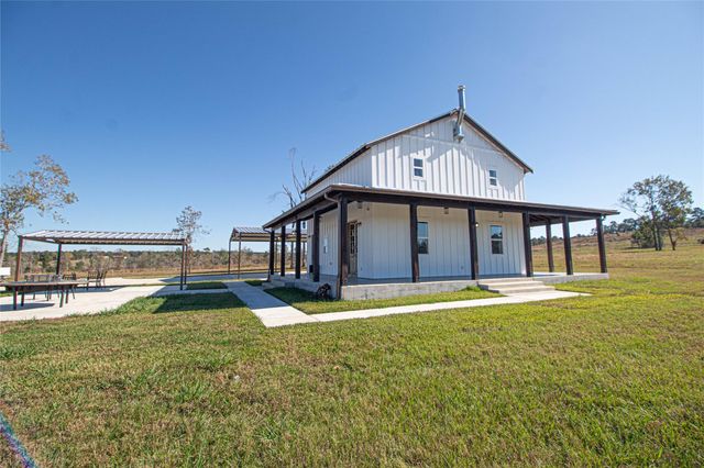 1275 Castlewood Road, Livingston, TX 77351