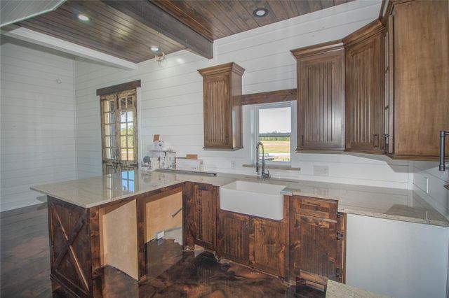 1275 Castlewood Road, Livingston, TX 77351
