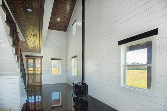 1275 Castlewood Road, Livingston, TX 77351