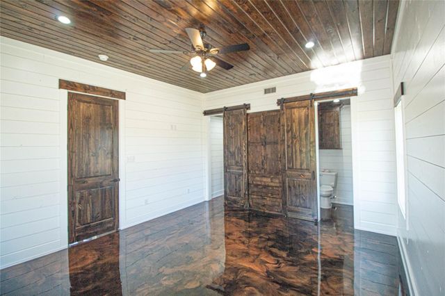 1275 Castlewood Road, Livingston, TX 77351