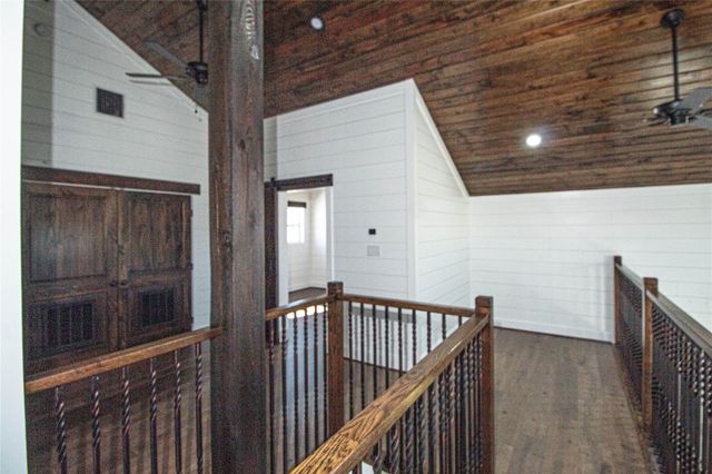 1275 Castlewood Road, Livingston, TX 77351